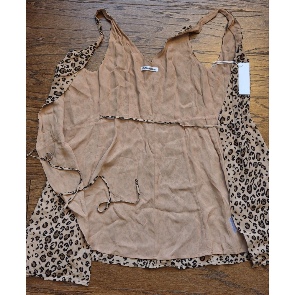 Reformation Leopard Print Wrap Mini Dress Size S NWT V-Neck Sleeveless - Picture 5 of 7